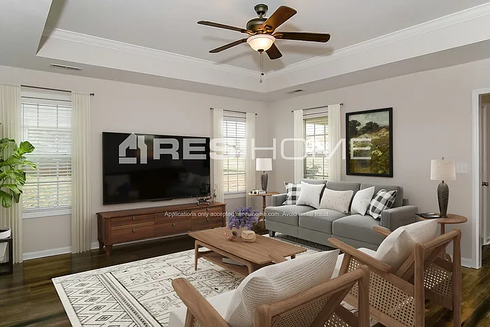 18347 Upland Trl — Photo 5