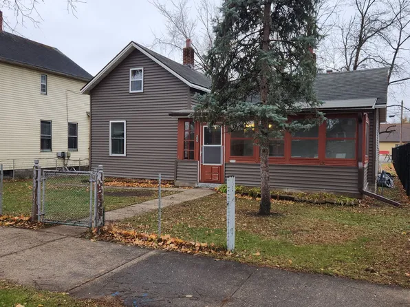 1127 Liberty St, La Crosse, WI 54603