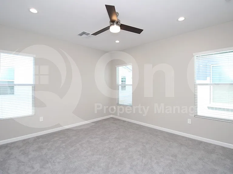 17042 N 50th Way — Photo 10