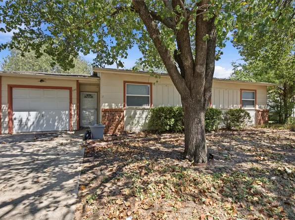 740 Thomas Ave, Hurst, TX 76053