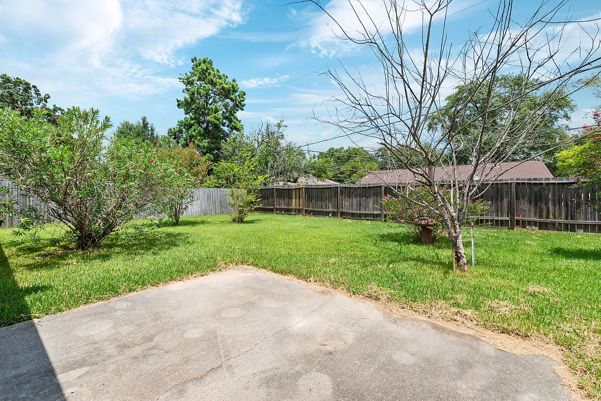 Building Photo - 29518 Raestone St