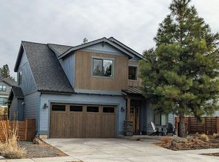 61192 Bachelor View Rd, Bend, OR 97702