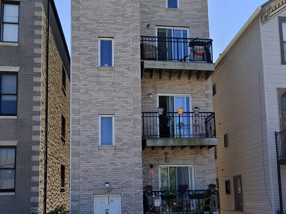 1247 W Erie St #1