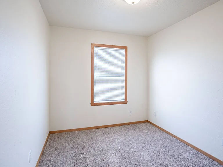 West Fargo, ND Sheyenne Terrace Townhomes | 415A | Bedroom