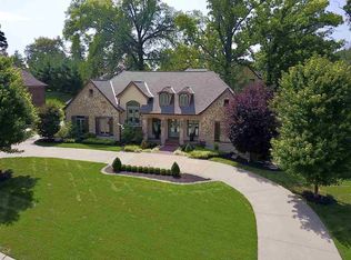 19 Rose Ter, Crestview Hills, KY 41017