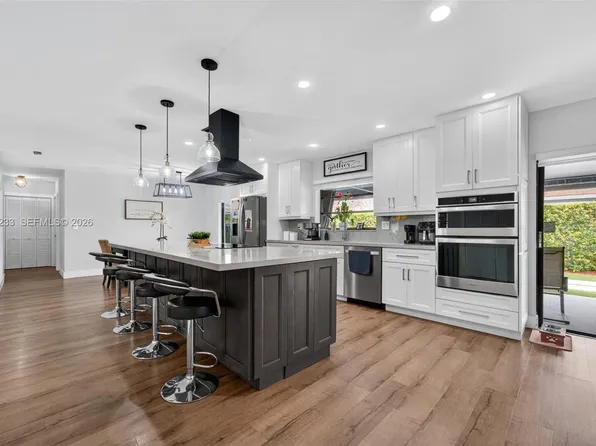 2385 SW 131st Pl, Miami, FL 33175