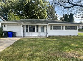 269 Jacolyn Dr NW, Cedar Rapids, IA 52405