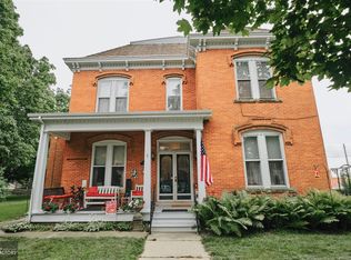 520 Avenue F, Fort Madison, IA 52627