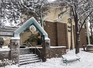 7601 Edinborough Way APT 6102, Edina, MN 55435