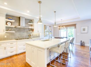 77 Ritch Ave UNIT B, Greenwich, CT 06830