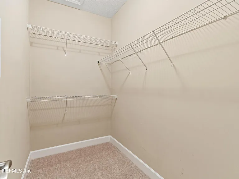 4368 Ellipse Dr — Photo 15