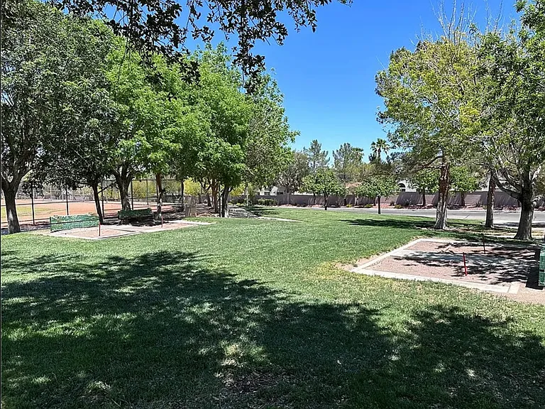 1810 Stablegate Ave — Photo 24