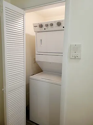 Rented by Triplemint | media 18