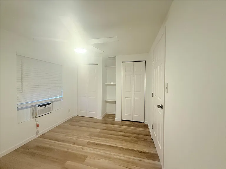 1119 Spur St #A — Photo 9