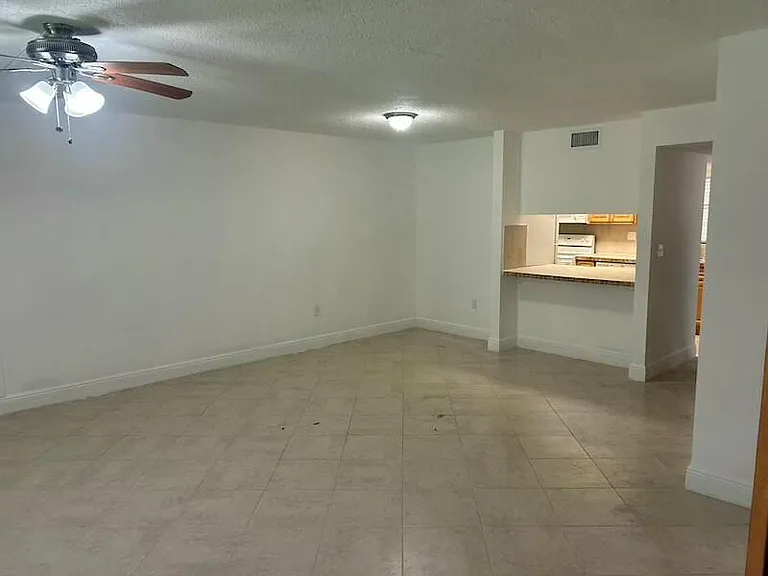 3432 NW 86th Way #D204 — Photo 39