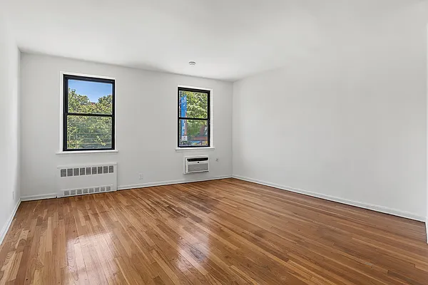 Rented by REAL New York | media 4