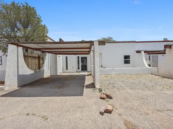 404 Maddox Loop, Rio Communities, NM 87002