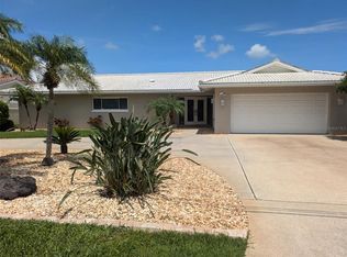 212 Poinciana Ln, Largo, FL 33770