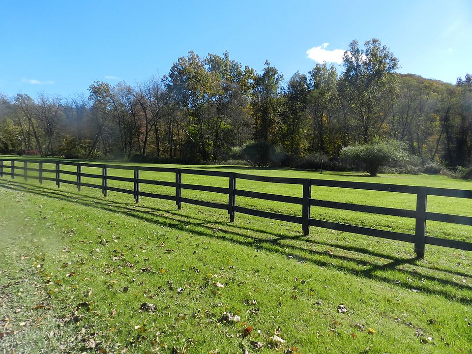 14 Akindale Rd, Pawling, NY 12564 Zillow