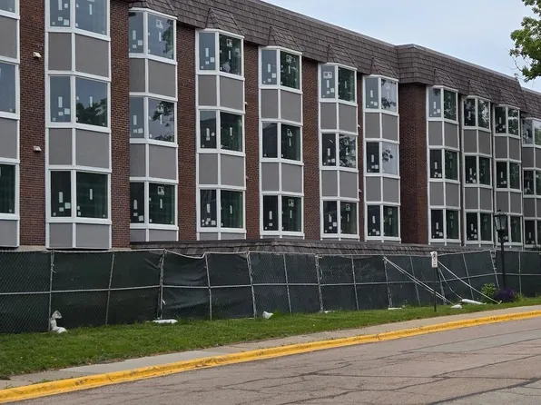 (undisclosed Address), Park Ridge, IL 60068