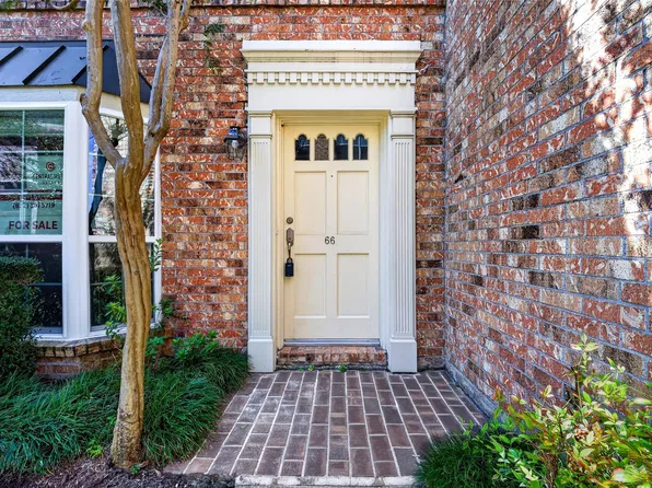 600 Wilcrest Dr APT 66, Houston, TX 77042