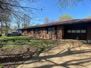 519 Saint Johns Ave, Saint James, MO 65559