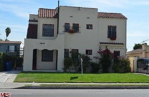 2nd image of 3844 1/2 Arlington Ave