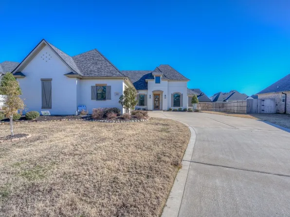 412 Erie Cir, Bossier City, LA 71111