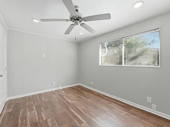 5th image of 6526 Linden St #B