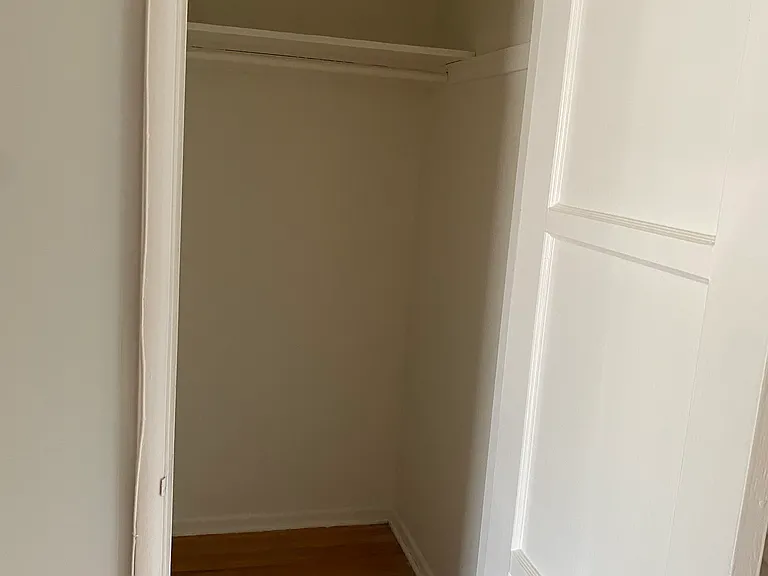 4424 Clinton St #2 — Photo 19