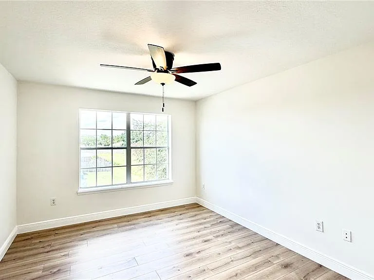 51 Andora Ct — Photo 21