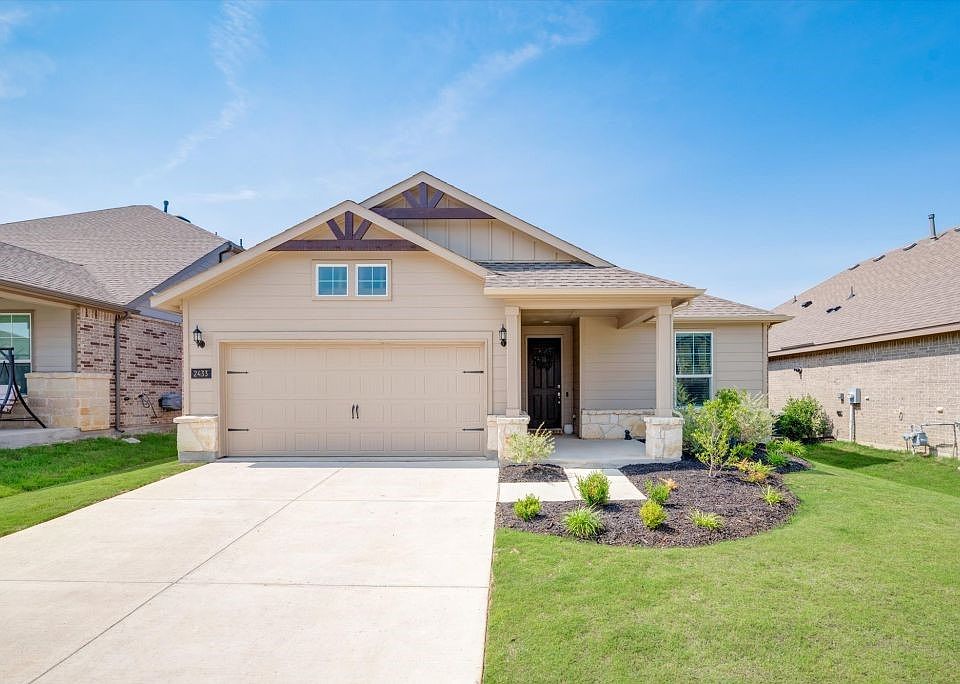 1st image of 2433 Rooster Ln