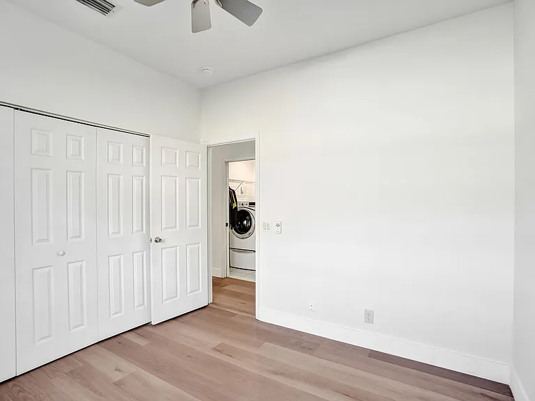 4214 NW 38th Dr — Photo 34