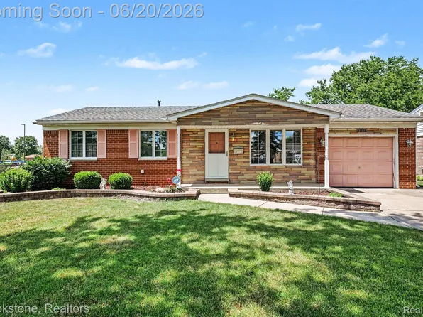 39111 Theresa Ct, Sterling Heights, MI 48313