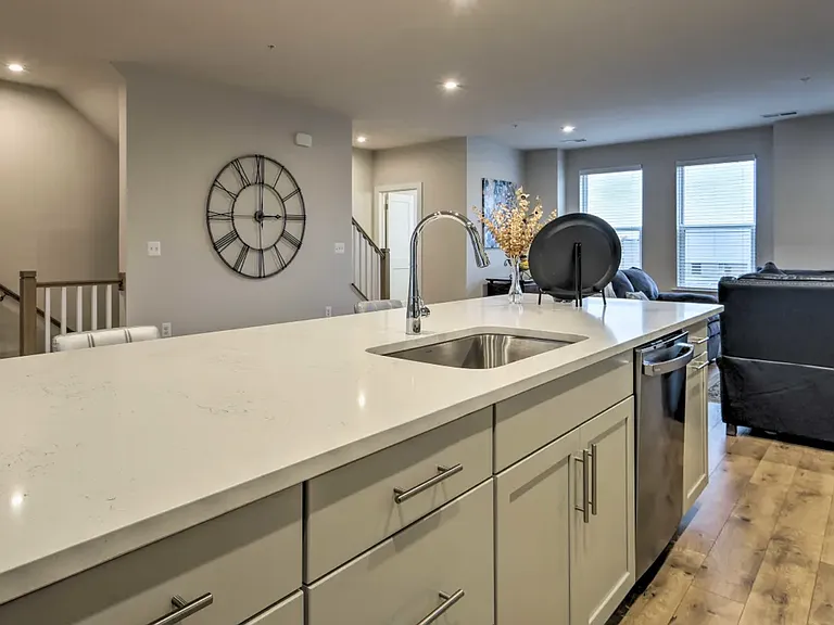44579 Wolfhound Sq — Photo 8