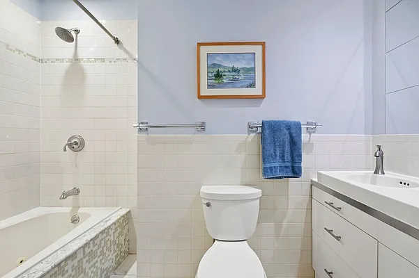 Rented by Compass | media 4