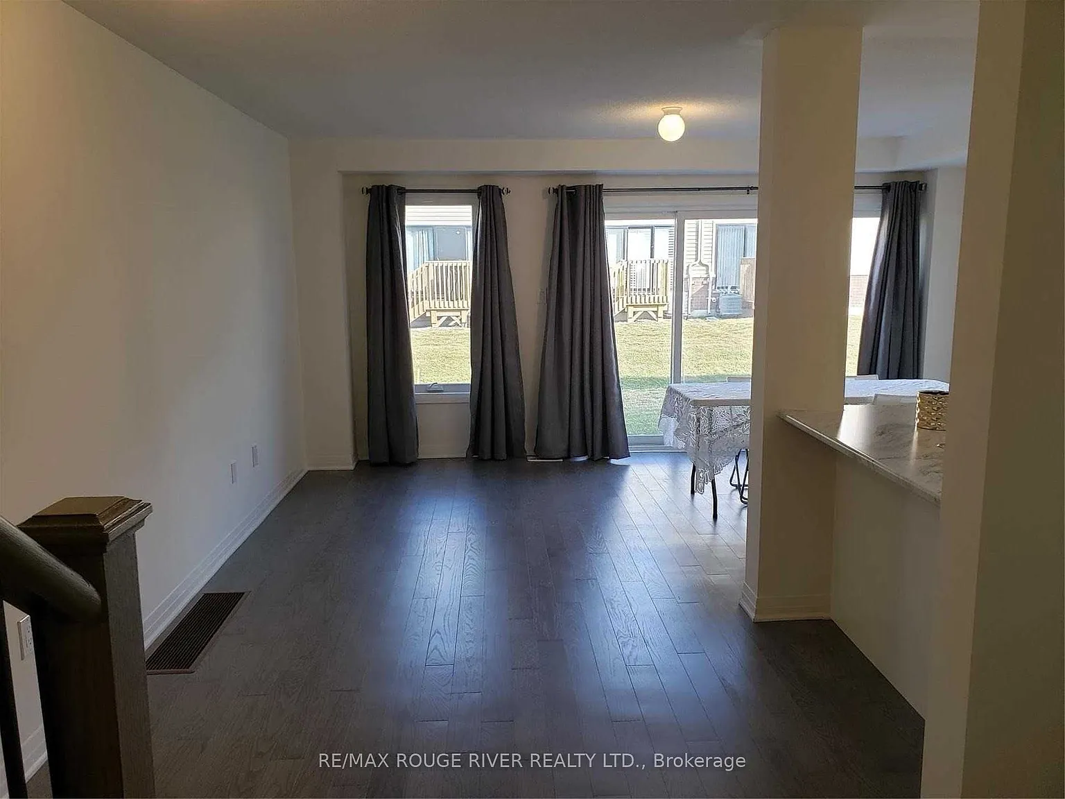 3 bed, $2,800 — Photo 2