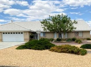 26606 Lakeview Dr, Helendale, CA 92342