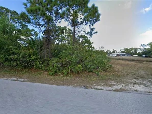 3102 16th ST W, LEHIGH ACRES, FL 33971