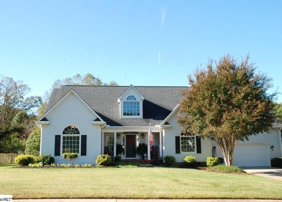 1st image of 10 Warrenton Way