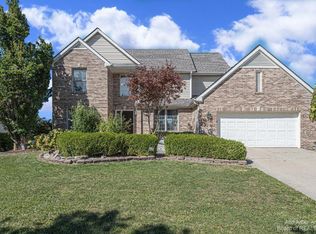 6176 Wilson Rd, Ann Arbor, MI 48108