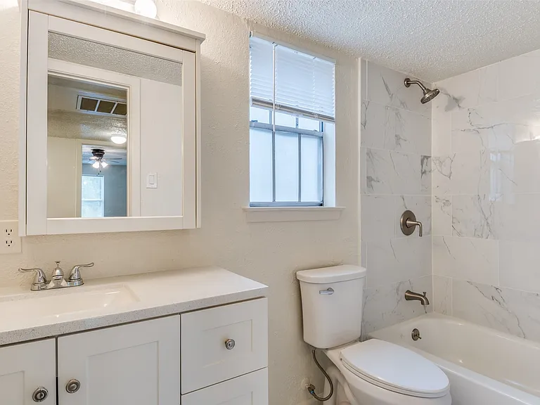 11348 McCree Rd — Photo 8