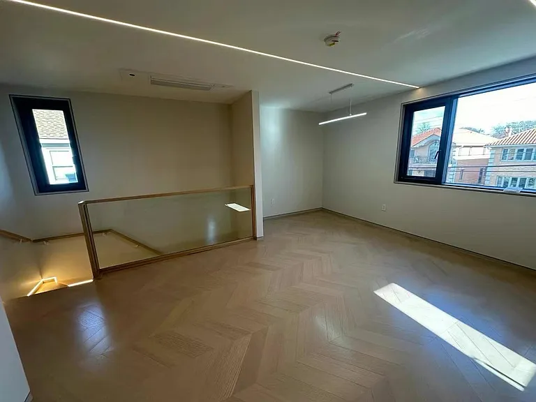 143-21 Quince Ave #2 — Photo 5