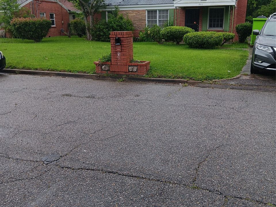 1st image of 801 W Patton Ave