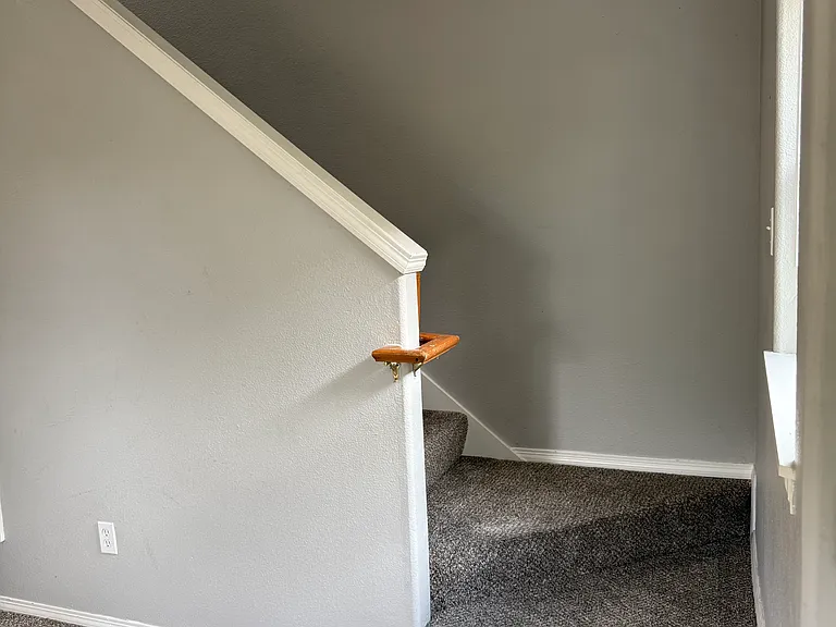5623 SE 84th Ave #3 — Photo 10
