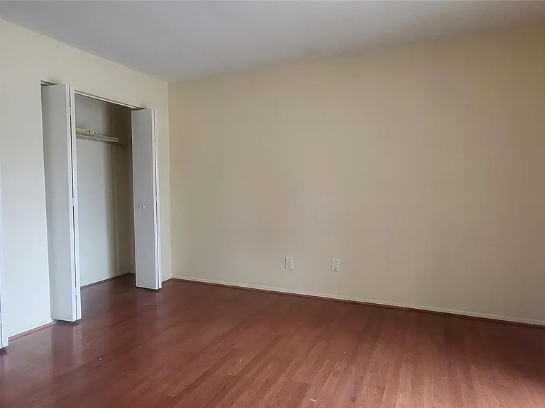 2822 S Bartell Dr #21 — Photo 14