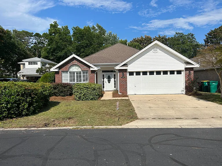 4204 Whitetail Cir — Photo 1