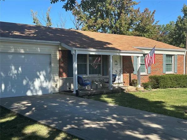 3723 Belcanto Dr, Saint Louis, MO 63125