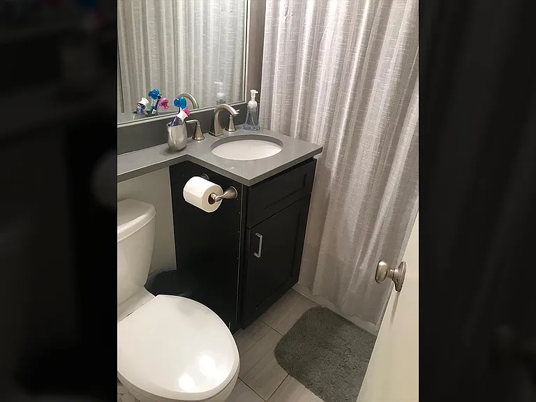 513 W Belmont Ave #3 — Photo 3