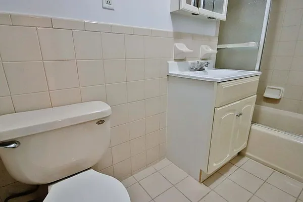 Rented by Highline Residential | media 6